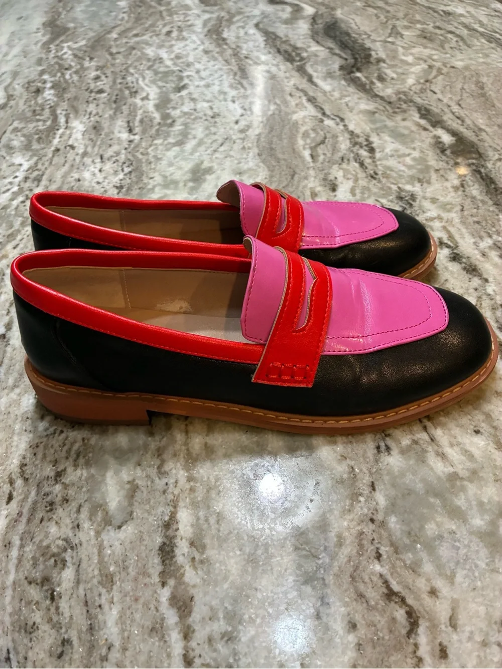 Women's Pink Red and Black Colorblock Loafers - Unbranded Size 9